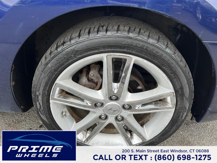 2011 Hyundai Elantra Touring 4dr Wgn Auto SE, available for sale in East Windsor, Connecticut | Prime Wheels. East Windsor, Connecticut 2011 Hyundai Elantra Touring 4dr Wgn Auto SE, available for sale in East Windsor, Connecticut | Prime Wheels. East Windsor, Connecticut
