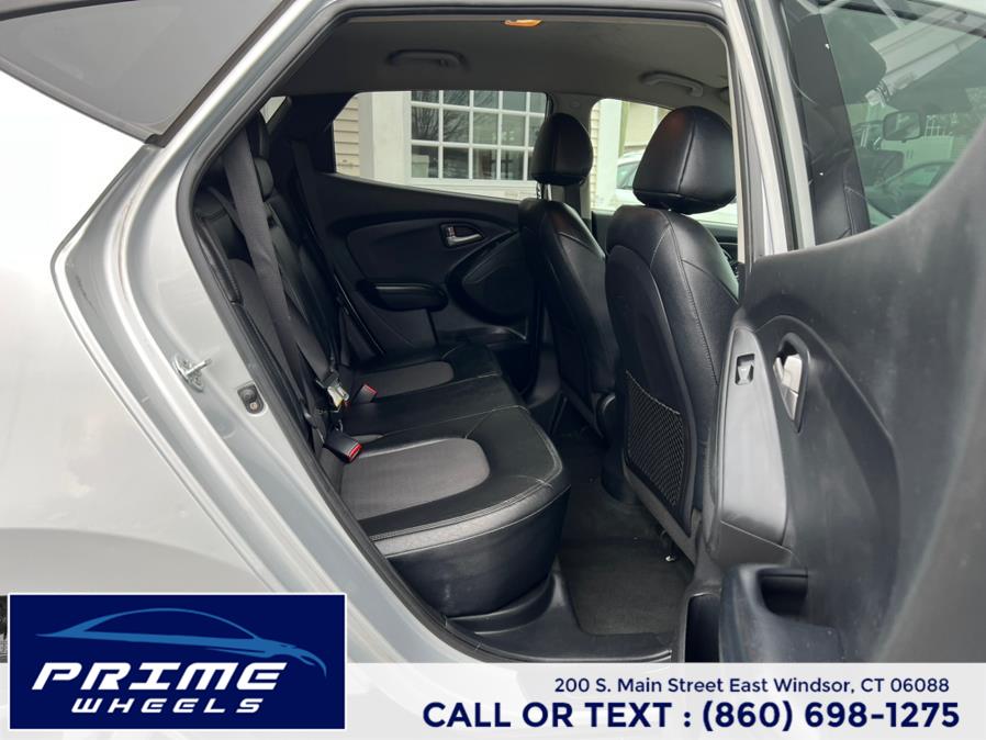 Used Hyundai Tucson AWD 4dr Auto GLS 2012 | Prime Wheels. East Windsor, Connecticut Used Hyundai Tucson AWD 4dr Auto GLS 2012 | Prime Wheels. East Windsor, Connecticut
