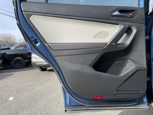 2018 Volkswagen Tiguan 2.0T SEL, available for sale in Brookfield, Connecticut | Blasius Federal Road. Brookfield, Connecticut 2018 Volkswagen Tiguan 2.0T SEL, available for sale in Brookfield, Connecticut | Blasius Federal Road. Brookfield, Connecticut