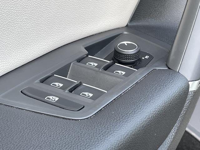 2018 Volkswagen Tiguan 2.0T SEL, available for sale in Brookfield, Connecticut | Blasius Federal Road. Brookfield, Connecticut 2018 Volkswagen Tiguan 2.0T SEL, available for sale in Brookfield, Connecticut | Blasius Federal Road. Brookfield, Connecticut