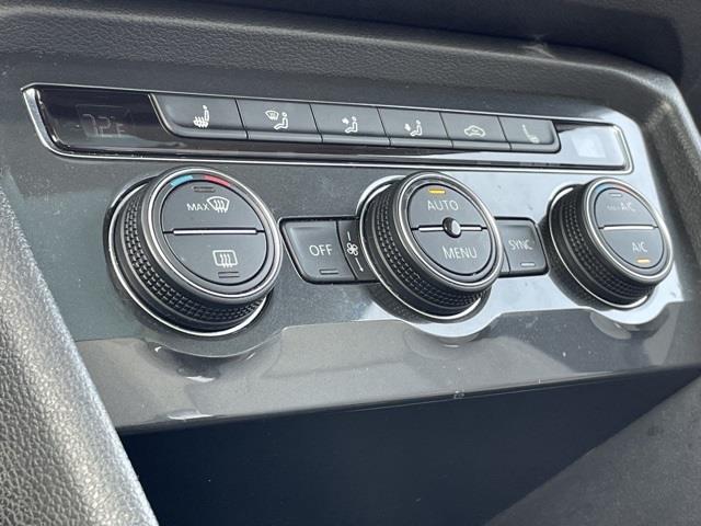 2018 Volkswagen Tiguan 2.0T SEL, available for sale in Brookfield, Connecticut | Blasius Federal Road. Brookfield, Connecticut 2018 Volkswagen Tiguan 2.0T SEL, available for sale in Brookfield, Connecticut | Blasius Federal Road. Brookfield, Connecticut
