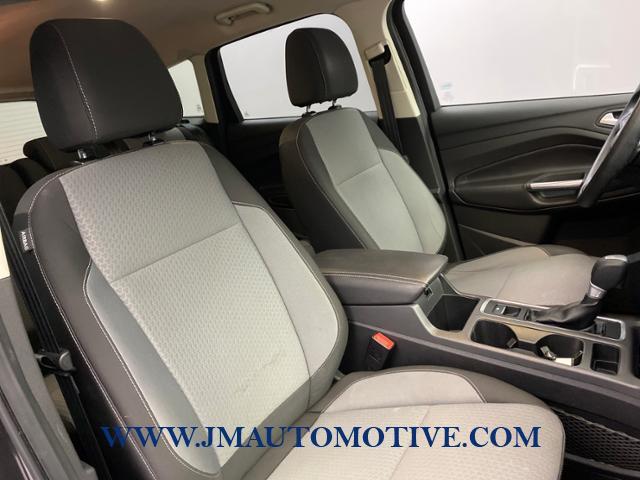 2017 Ford Escape SE FWD, available for sale in Naugatuck, Connecticut | J&M Automotive Sls&Svc LLC. Naugatuck, Connecticut 2017 Ford Escape SE FWD, available for sale in Naugatuck, Connecticut | J&M Automotive Sls&Svc LLC. Naugatuck, Connecticut