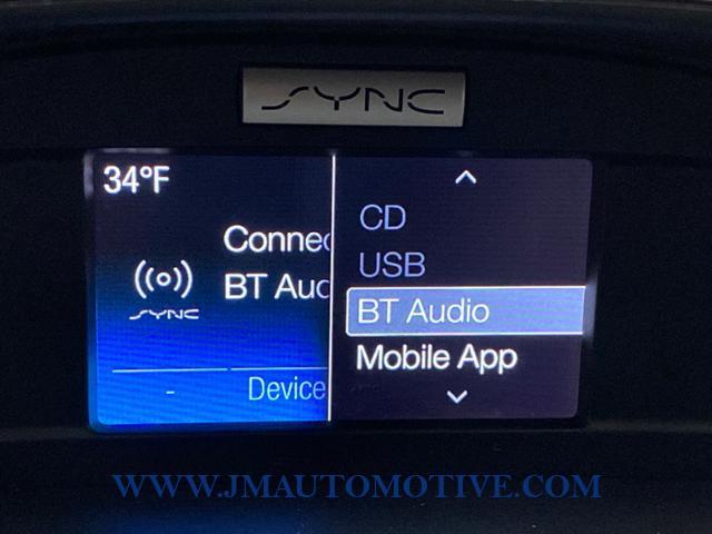 2017 Ford Escape SE FWD, available for sale in Naugatuck, Connecticut | J&M Automotive Sls&Svc LLC. Naugatuck, Connecticut 2017 Ford Escape SE FWD, available for sale in Naugatuck, Connecticut | J&M Automotive Sls&Svc LLC. Naugatuck, Connecticut
