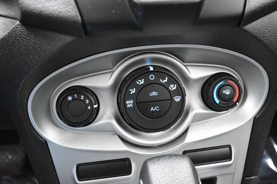 Used Ford Fiesta SE Hatch 2019 | Highline Car Connection. Waterbury, Connecticut Used Ford Fiesta SE Hatch 2019 | Highline Car Connection. Waterbury, Connecticut