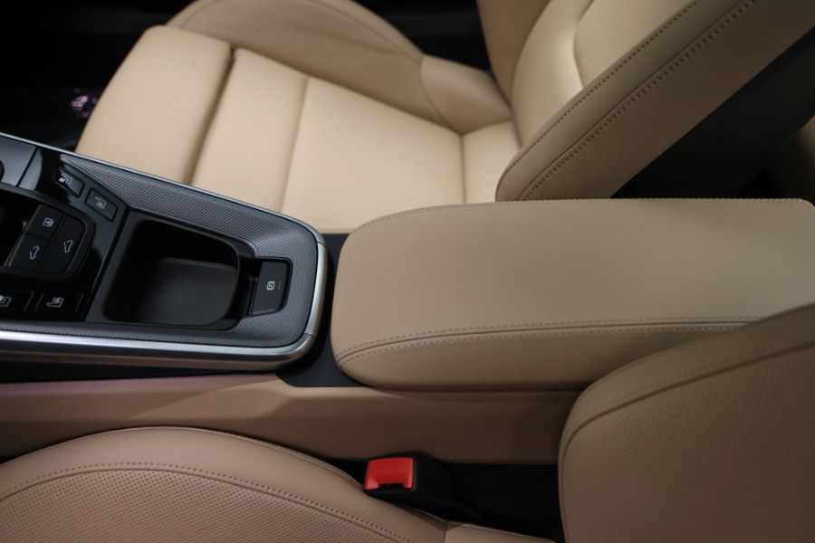 2022 Porsche 911 Carrera 4S Coupe, available for sale in North Salem, New York | Meccanic Shop North Inc. North Salem, New York 2022 Porsche 911 Carrera 4S Coupe, available for sale in North Salem, New York | Meccanic Shop North Inc. North Salem, New York
