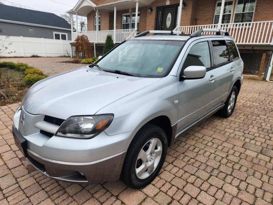 2004 Mitsubishi Outlander 4dr AWD XLS, available for sale in West Babylon, New York | SGM Auto Sales. West Babylon, New York