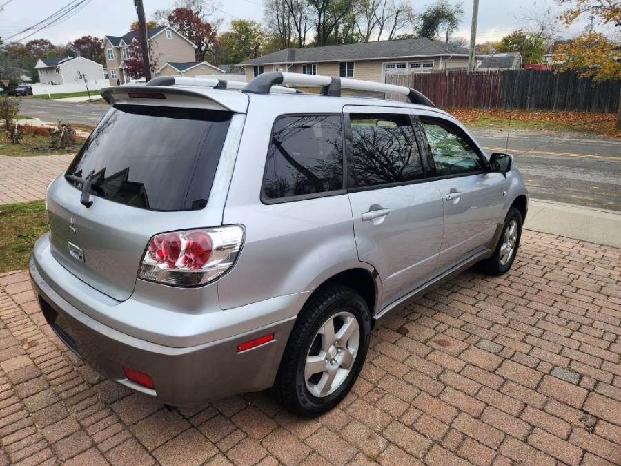 2004 Mitsubishi Outlander 4dr AWD XLS, available for sale in West Babylon, New York | SGM Auto Sales. West Babylon, New York 2004 Mitsubishi Outlander 4dr AWD XLS, available for sale in West Babylon, New York | SGM Auto Sales. West Babylon, New York