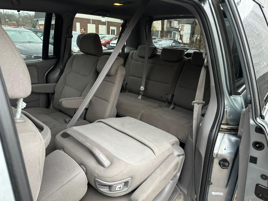 2010 Honda Odyssey 5dr EX, available for sale in Manchester, Connecticut | Carsonmain LLC. Manchester, Connecticut 2010 Honda Odyssey 5dr EX, available for sale in Manchester, Connecticut | Carsonmain LLC. Manchester, Connecticut