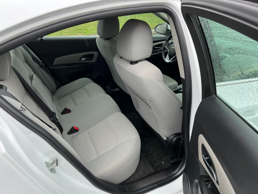 2013 Chevrolet Cruze 4dr Sdn Auto 1LT, available for sale in Hartford , Connecticut | Ledyard Auto Sale LLC. Hartford , Connecticut 2013 Chevrolet Cruze 4dr Sdn Auto 1LT, available for sale in Hartford , Connecticut | Ledyard Auto Sale LLC. Hartford , Connecticut