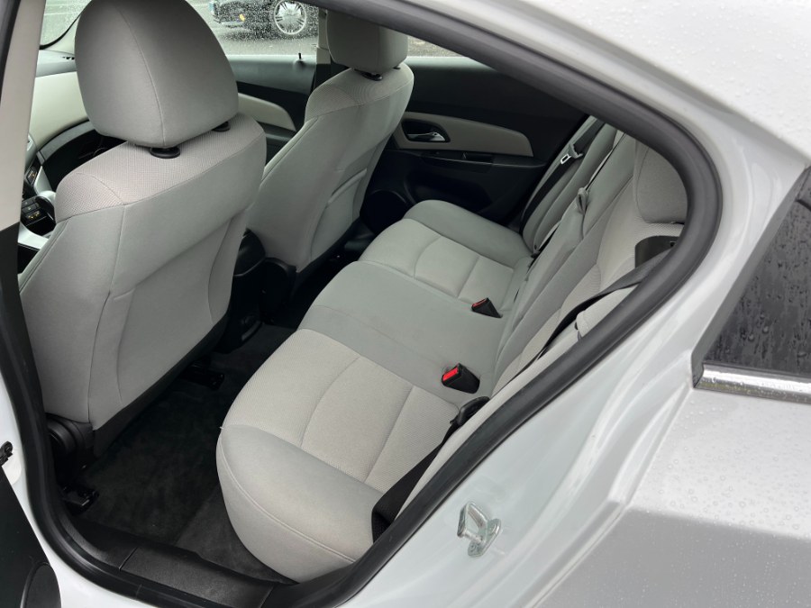 2013 Chevrolet Cruze 4dr Sdn Auto 1LT, available for sale in Hartford , Connecticut | Ledyard Auto Sale LLC. Hartford , Connecticut 2013 Chevrolet Cruze 4dr Sdn Auto 1LT, available for sale in Hartford , Connecticut | Ledyard Auto Sale LLC. Hartford , Connecticut