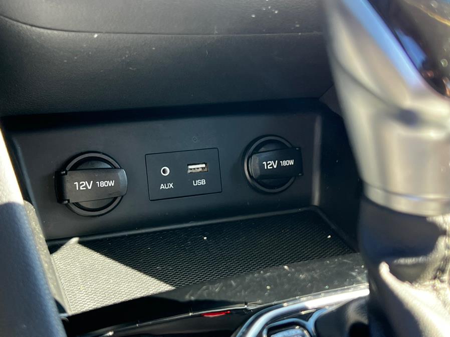 Used Hyundai Ioniq Hybrid Blue Hatchback 2019 | Green Light Auto Wholesale. Daly City, California Used Hyundai Ioniq Hybrid Blue Hatchback 2019 | Green Light Auto Wholesale. Daly City, California