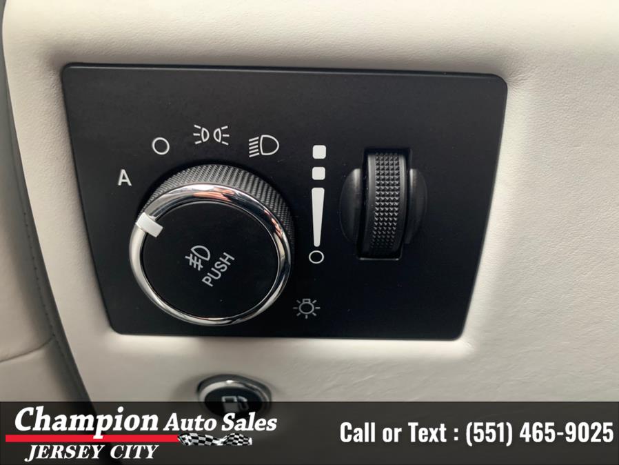 2018 Jeep Grand Cherokee Summit 4x4, available for sale in Jersey City, New Jersey | Champion Auto Sales. Jersey City, New Jersey 2018 Jeep Grand Cherokee Summit 4x4, available for sale in Jersey City, New Jersey | Champion Auto Sales. Jersey City, New Jersey