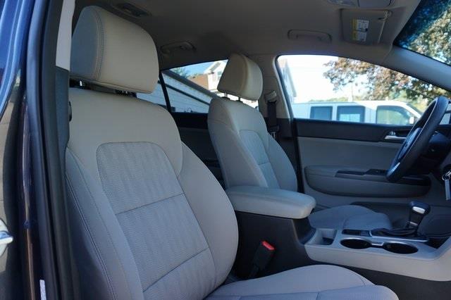 Used Kia Sportage LX 2020 | Blasius of Danbury. Danbury, Connecticut Used Kia Sportage LX 2020 | Blasius of Danbury. Danbury, Connecticut