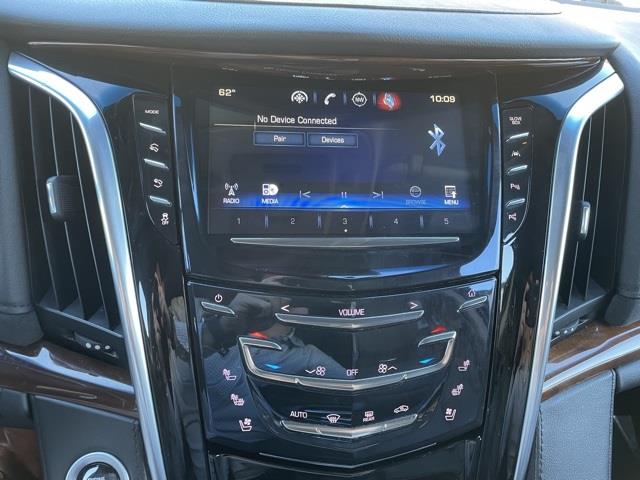 Used Cadillac Escalade Luxury 2019 | Blasius of Danbury. Danbury, Connecticut Used Cadillac Escalade Luxury 2019 | Blasius of Danbury. Danbury, Connecticut