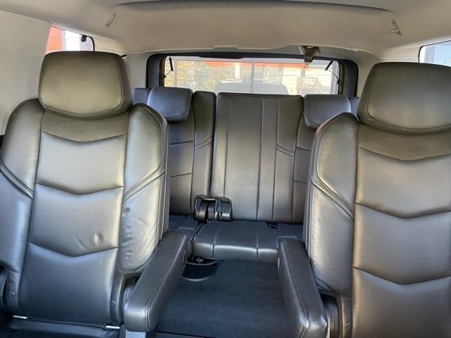 Used Cadillac Escalade Luxury 2019 | Blasius of Danbury. Danbury, Connecticut Used Cadillac Escalade Luxury 2019 | Blasius of Danbury. Danbury, Connecticut