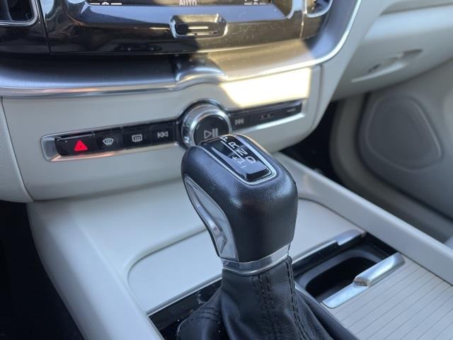 Used Volvo Xc60 T5 Momentum 2019 | Blasius of Danbury. Danbury, Connecticut Used Volvo Xc60 T5 Momentum 2019 | Blasius of Danbury. Danbury, Connecticut