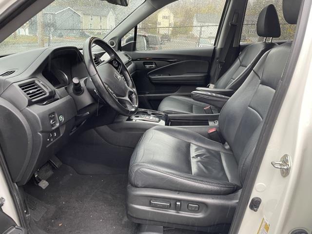 Used Honda Pilot Touring 2019 | Blasius of Danbury. Danbury, Connecticut Used Honda Pilot Touring 2019 | Blasius of Danbury. Danbury, Connecticut