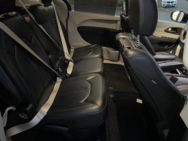 Used Chrysler Pacifica Touring L Plus 2017 | Blasius of Danbury. Danbury, Connecticut Used Chrysler Pacifica Touring L Plus 2017 | Blasius of Danbury. Danbury, Connecticut
