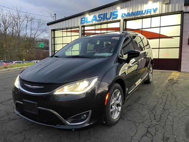Used Chrysler Pacifica Touring L Plus 2017 | Blasius of Danbury. Danbury, Connecticut Used Chrysler Pacifica Touring L Plus 2017 | Blasius of Danbury. Danbury, Connecticut
