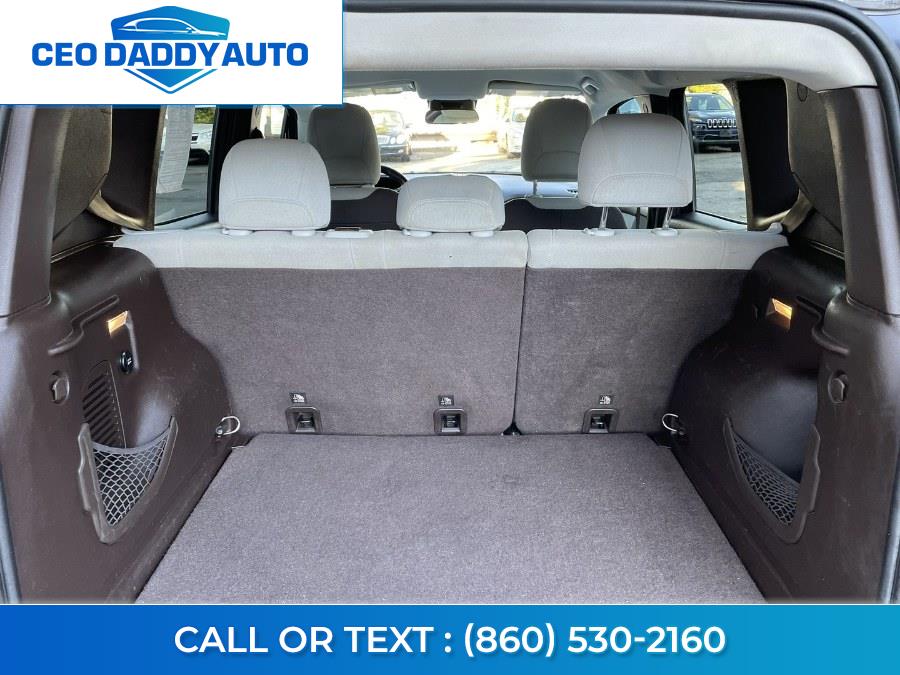 2016 Jeep Renegade 4WD 4dr Latitude, available for sale in Online only, Connecticut | CEO DADDY AUTO. Online only, Connecticut 2016 Jeep Renegade 4WD 4dr Latitude, available for sale in Online only, Connecticut | CEO DADDY AUTO. Online only, Connecticut
