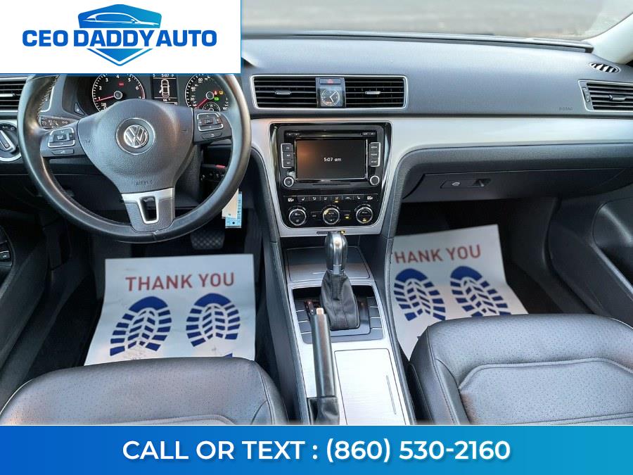 Used Volkswagen Passat 4dr Sdn 2.5L Auto SE w/Sunroof & Nav PZEV 2012 | CEO DADDY AUTO. Online only, Connecticut Used Volkswagen Passat 4dr Sdn 2.5L Auto SE w/Sunroof & Nav PZEV 2012 | CEO DADDY AUTO. Online only, Connecticut