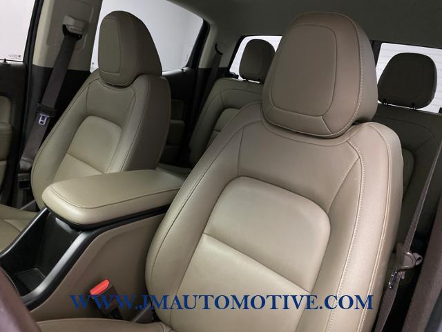 Used GMC Canyon 4WD Crew Cab 140.5 SLT 2016 | J&M Automotive Sls&Svc LLC. Naugatuck, Connecticut Used GMC Canyon 4WD Crew Cab 140.5 SLT 2016 | J&M Automotive Sls&Svc LLC. Naugatuck, Connecticut