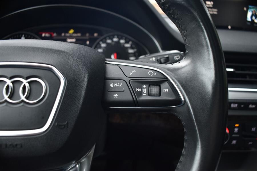 2018 Audi Q7 2.0T quattro Premium Plus AWD 4dr SUV, available for sale in Great Neck, New York | Camy Cars. Great Neck, New York 2018 Audi Q7 2.0T quattro Premium Plus AWD 4dr SUV, available for sale in Great Neck, New York | Camy Cars. Great Neck, New York