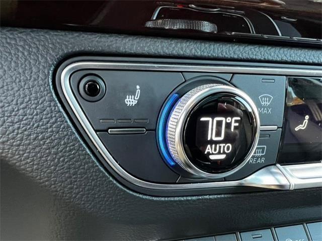 2018 Audi Q5 2.0T Premium Plus, available for sale in Stratford, Connecticut | Wiz Leasing Inc. Stratford, Connecticut 2018 Audi Q5 2.0T Premium Plus, available for sale in Stratford, Connecticut | Wiz Leasing Inc. Stratford, Connecticut