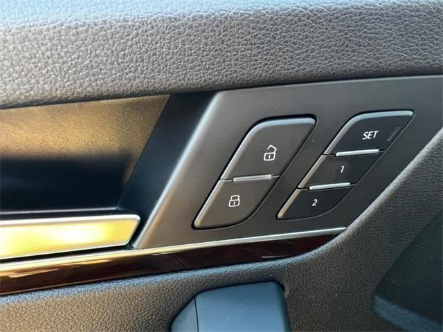2018 Audi Q5 2.0T Premium Plus, available for sale in Stratford, Connecticut | Wiz Leasing Inc. Stratford, Connecticut 2018 Audi Q5 2.0T Premium Plus, available for sale in Stratford, Connecticut | Wiz Leasing Inc. Stratford, Connecticut