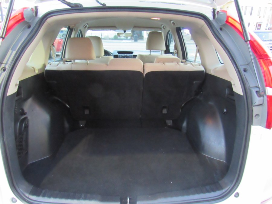 2015 Honda CR-V LX, available for sale in Worcester, Massachusetts | Hilario's Auto Sales Inc.. Worcester, Massachusetts 2015 Honda CR-V LX, available for sale in Worcester, Massachusetts | Hilario's Auto Sales Inc.. Worcester, Massachusetts
