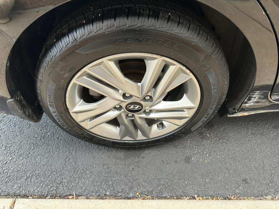Used Hyundai Elantra Value Edition IVT 2020 | Century Auto And Truck. East Windsor, Connecticut Used Hyundai Elantra Value Edition IVT 2020 | Century Auto And Truck. East Windsor, Connecticut