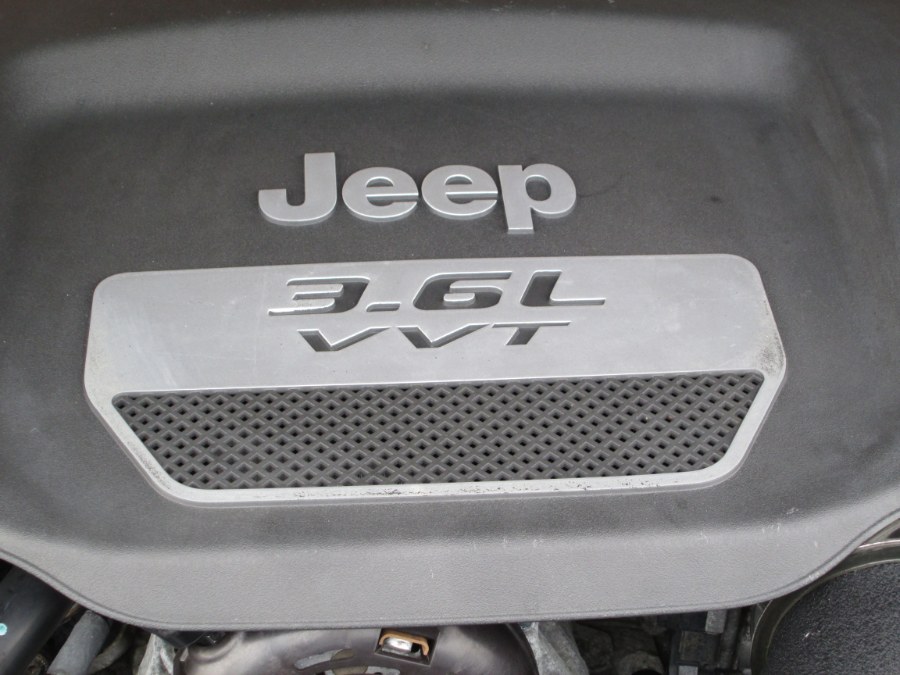 2013 Jeep Wrangler 4WD 2dr Rubicon, available for sale in Levittown, Pennsylvania | Levittown Auto. Levittown, Pennsylvania 2013 Jeep Wrangler 4WD 2dr Rubicon, available for sale in Levittown, Pennsylvania | Levittown Auto. Levittown, Pennsylvania