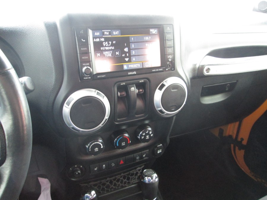 2013 Jeep Wrangler 4WD 2dr Rubicon, available for sale in Levittown, Pennsylvania | Levittown Auto. Levittown, Pennsylvania 2013 Jeep Wrangler 4WD 2dr Rubicon, available for sale in Levittown, Pennsylvania | Levittown Auto. Levittown, Pennsylvania