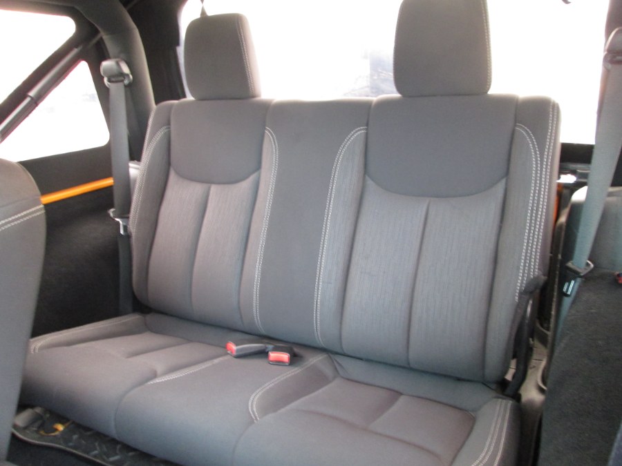 2013 Jeep Wrangler 4WD 2dr Rubicon, available for sale in Levittown, Pennsylvania | Levittown Auto. Levittown, Pennsylvania 2013 Jeep Wrangler 4WD 2dr Rubicon, available for sale in Levittown, Pennsylvania | Levittown Auto. Levittown, Pennsylvania