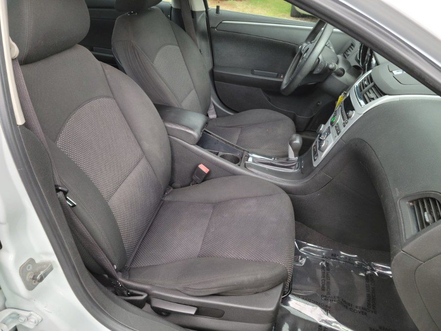 2010 Chevrolet Malibu 4dr Sdn LT w/1LT, available for sale in East Windsor, Connecticut | Toro Auto. East Windsor, Connecticut 2010 Chevrolet Malibu 4dr Sdn LT w/1LT, available for sale in East Windsor, Connecticut | Toro Auto. East Windsor, Connecticut