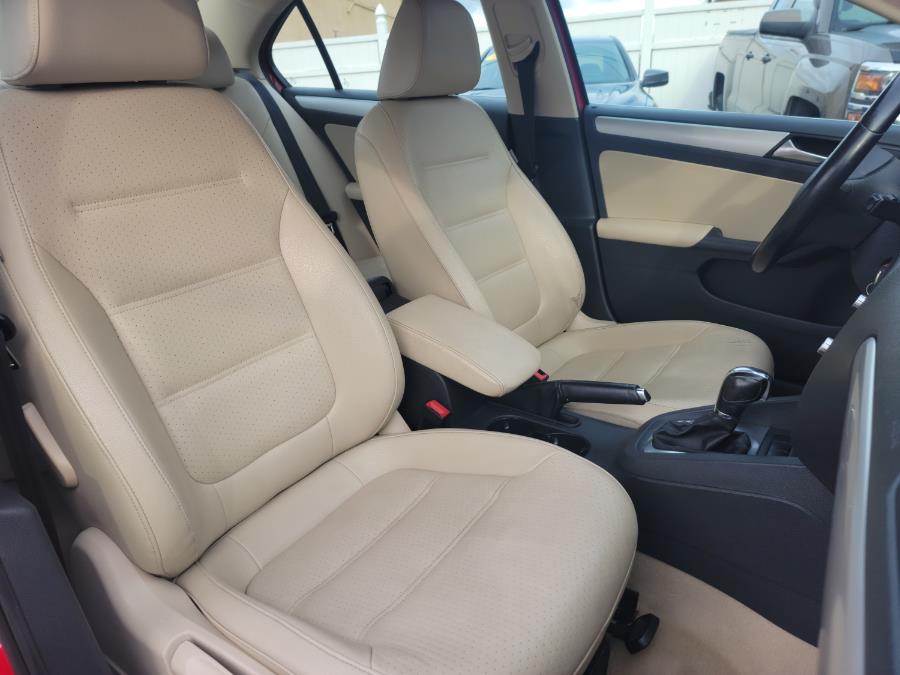 2013 Volkswagen Jetta Sedan 4dr Auto SE PZEV, available for sale in Philadelphia, Pennsylvania | Eugen's Auto Sales & Repairs. Philadelphia, Pennsylvania 2013 Volkswagen Jetta Sedan 4dr Auto SE PZEV, available for sale in Philadelphia, Pennsylvania | Eugen's Auto Sales & Repairs. Philadelphia, Pennsylvania