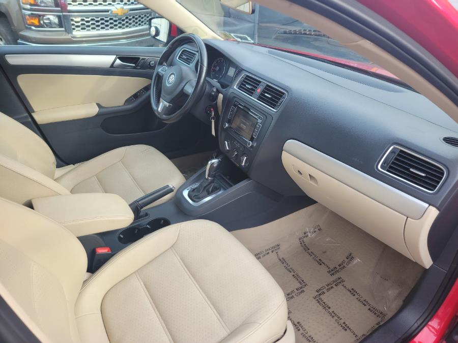 2013 Volkswagen Jetta Sedan 4dr Auto SE PZEV, available for sale in Philadelphia, Pennsylvania | Eugen's Auto Sales & Repairs. Philadelphia, Pennsylvania 2013 Volkswagen Jetta Sedan 4dr Auto SE PZEV, available for sale in Philadelphia, Pennsylvania | Eugen's Auto Sales & Repairs. Philadelphia, Pennsylvania
