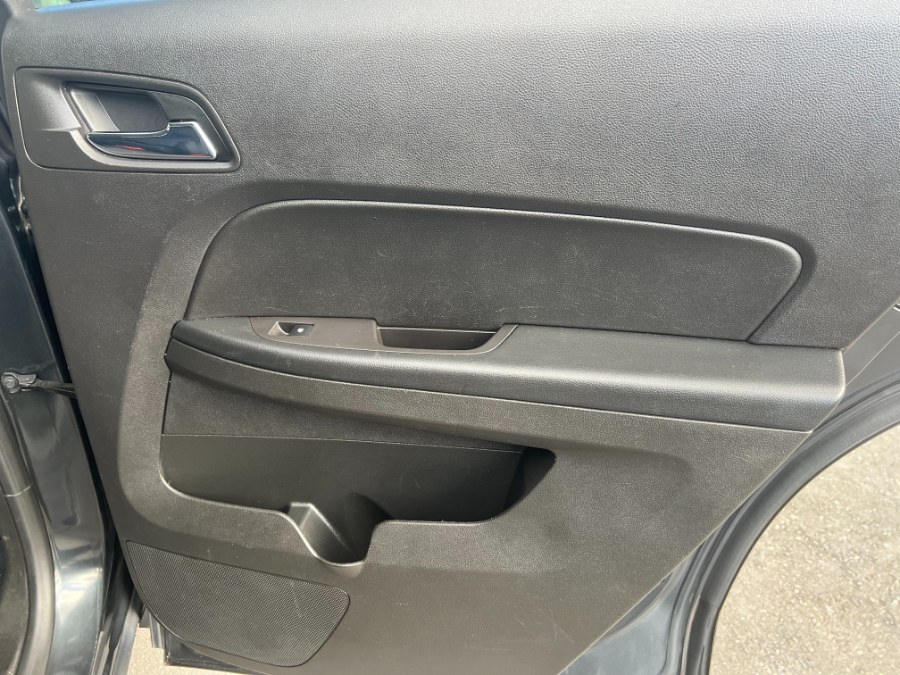 2014 Chevrolet Equinox AWD 4dr LT w/1LT, available for sale in Bristol, Connecticut | Bristol Auto Center LLC. Bristol, Connecticut 2014 Chevrolet Equinox AWD 4dr LT w/1LT, available for sale in Bristol, Connecticut | Bristol Auto Center LLC. Bristol, Connecticut