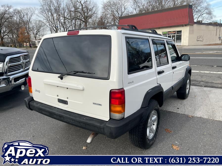 2000 Jeep Cherokee 4dr Sport 4WD, available for sale in Selden, New York | Apex Auto. Selden, New York 2000 Jeep Cherokee 4dr Sport 4WD, available for sale in Selden, New York | Apex Auto. Selden, New York