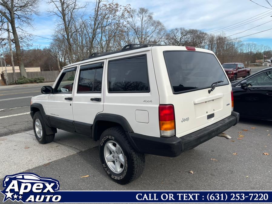 2000 Jeep Cherokee 4dr Sport 4WD, available for sale in Selden, New York | Apex Auto. Selden, New York 2000 Jeep Cherokee 4dr Sport 4WD, available for sale in Selden, New York | Apex Auto. Selden, New York