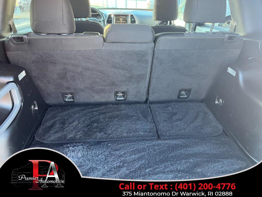 2015 Jeep Cherokee 4WD 4dr Latitude, available for sale in Warwick, Rhode Island | Premier Automotive Sales. Warwick, Rhode Island 2015 Jeep Cherokee 4WD 4dr Latitude, available for sale in Warwick, Rhode Island | Premier Automotive Sales. Warwick, Rhode Island