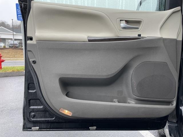 2020 Toyota Sienna Limited, available for sale in Brookfield, Connecticut | Blasius Federal Road. Brookfield, Connecticut 2020 Toyota Sienna Limited, available for sale in Brookfield, Connecticut | Blasius Federal Road. Brookfield, Connecticut