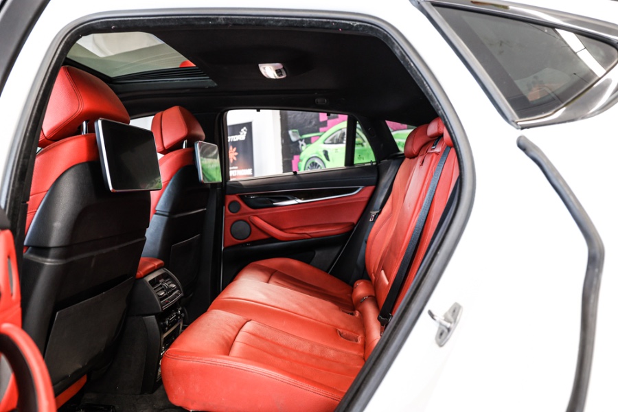 Used BMW X6 xDrive50i Sports Activity Coupe 2017 | 26 Motors Long Island. ELMONT, New York Used BMW X6 xDrive50i Sports Activity Coupe 2017 | 26 Motors Long Island. ELMONT, New York