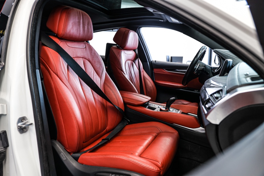 Used BMW X6 xDrive50i Sports Activity Coupe 2017 | 26 Motors Long Island. ELMONT, New York Used BMW X6 xDrive50i Sports Activity Coupe 2017 | 26 Motors Long Island. ELMONT, New York