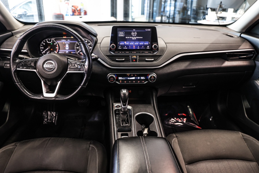 2019 Nissan Altima 2.5 SV AWD Sedan, available for sale in ELMONT, New York | 26 Motors Long Island. ELMONT, New York 2019 Nissan Altima 2.5 SV AWD Sedan, available for sale in ELMONT, New York | 26 Motors Long Island. ELMONT, New York