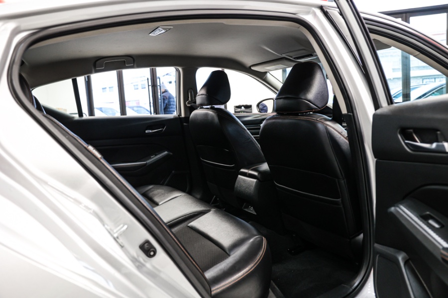 2021 Nissan Altima 2.5 SR Sedan, available for sale in ELMONT, New York | 26 Motors Long Island. ELMONT, New York 2021 Nissan Altima 2.5 SR Sedan, available for sale in ELMONT, New York | 26 Motors Long Island. ELMONT, New York