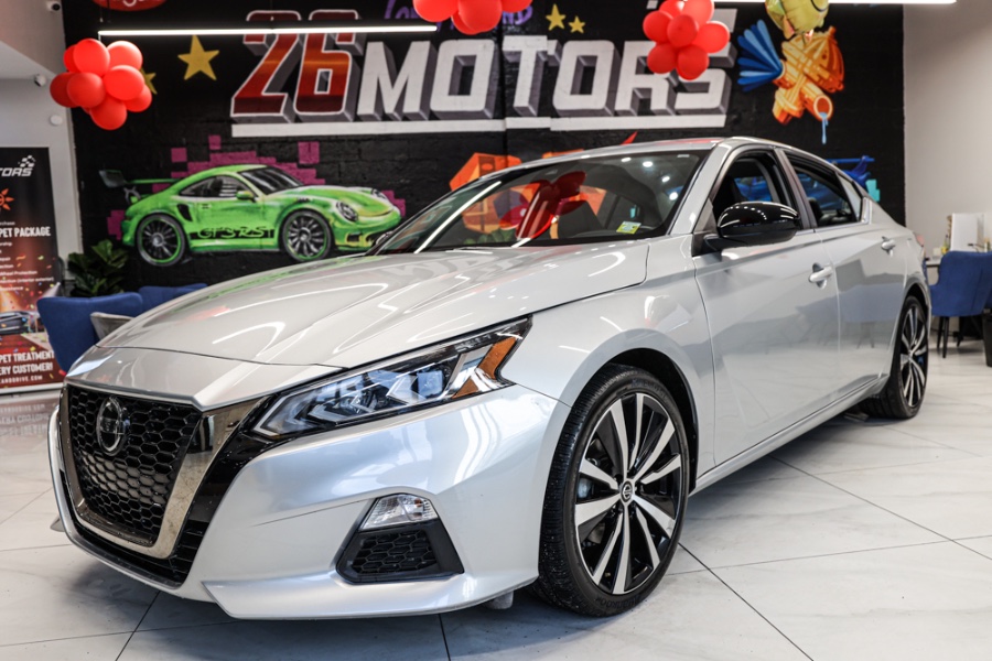 2021 Nissan Altima 2.5 SR Sedan, available for sale in ELMONT, New York | 26 Motors Long Island. ELMONT, New York 2021 Nissan Altima 2.5 SR Sedan, available for sale in ELMONT, New York | 26 Motors Long Island. ELMONT, New York