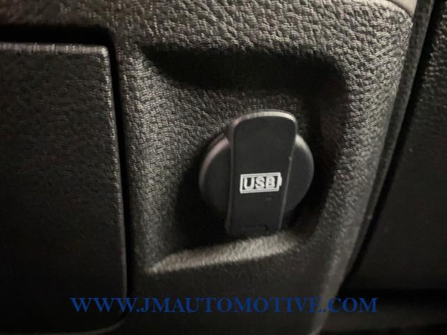 2014 Ram 1500 4WD Quad Cab 140.5 Express, available for sale in Naugatuck, Connecticut | J&M Automotive Sls&Svc LLC. Naugatuck, Connecticut 2014 Ram 1500 4WD Quad Cab 140.5 Express, available for sale in Naugatuck, Connecticut | J&M Automotive Sls&Svc LLC. Naugatuck, Connecticut