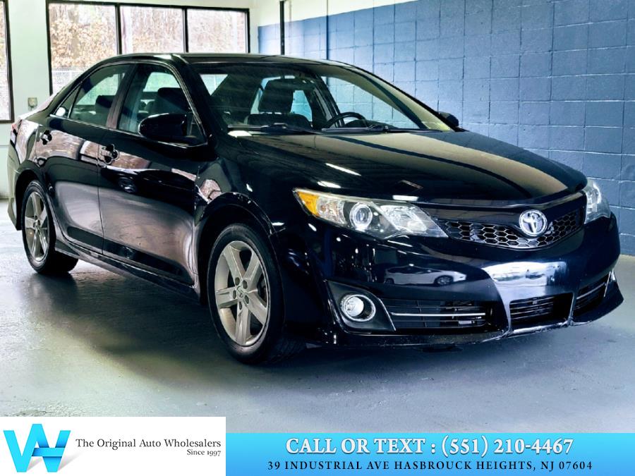 2014 Toyota Camry 4dr Sdn I4 Auto SE (Natl) *Ltd Avail*, available for sale in Hasbrouck Heights, New Jersey | AW Auto & Truck Wholesalers, Inc. Hasbrouck Heights, New Jersey