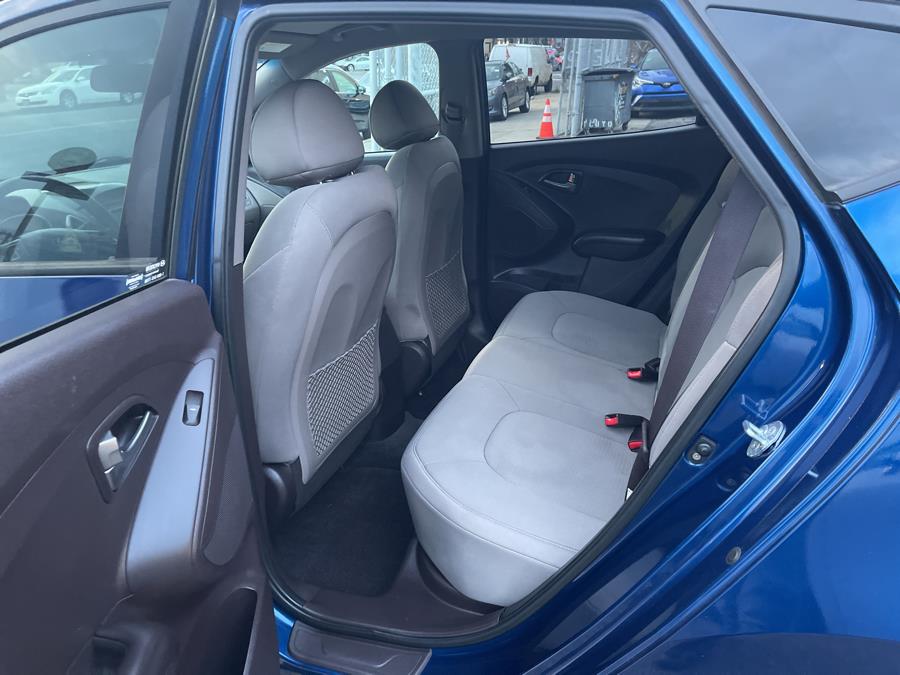2014 Hyundai Tucson FWD 4dr GLS, available for sale in Bronx, New York | New York Motors Group Solutions LLC. Bronx, New York 2014 Hyundai Tucson FWD 4dr GLS, available for sale in Bronx, New York | New York Motors Group Solutions LLC. Bronx, New York